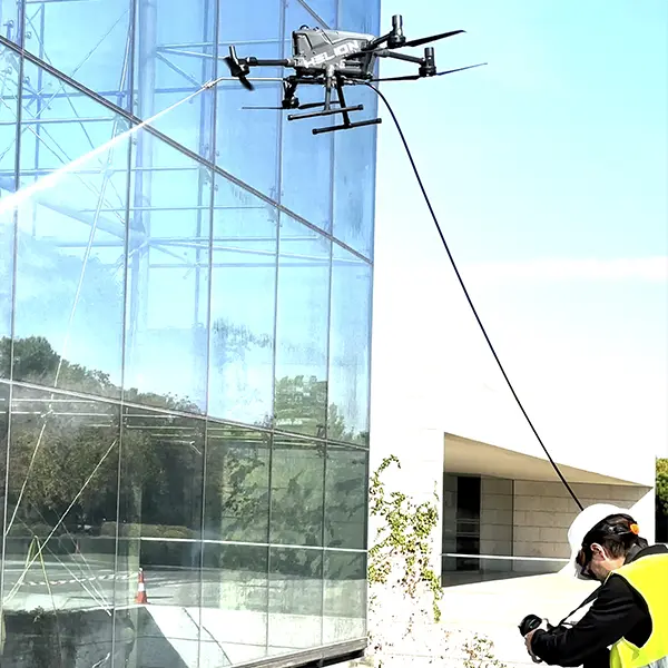 Sistema de limpieza con Drones